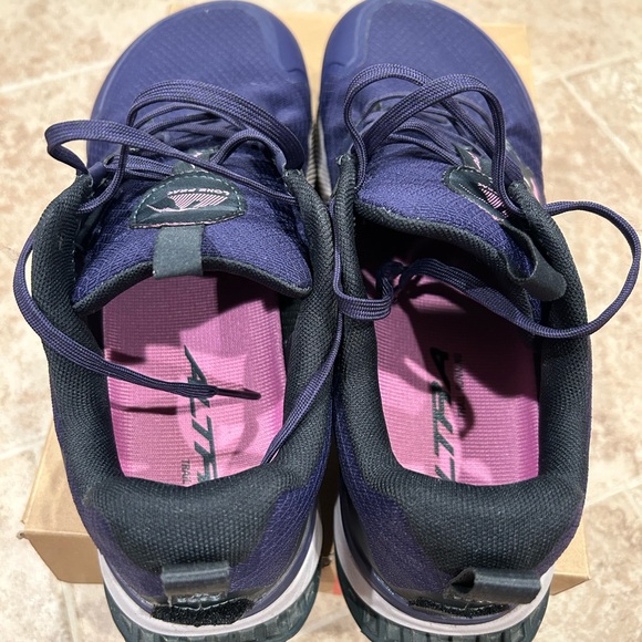 Altra Lone Peak 7 - Picture 2 of 6